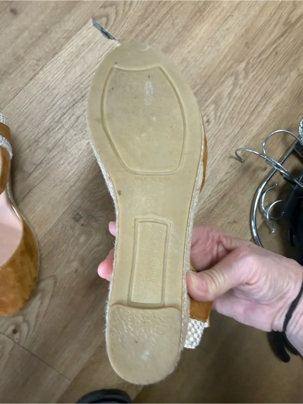 Gaimo Low Wedge Espadrille Sandals Size 37 Like New
